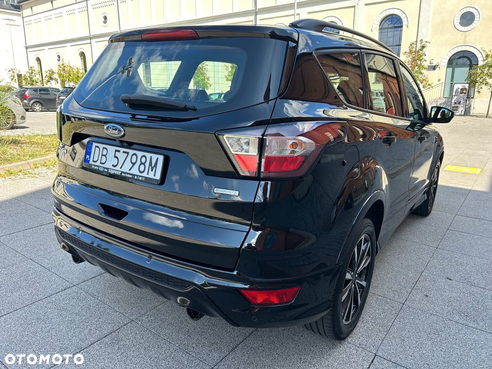 Ford Kuga 1.5 EcoBoost 2x4 ST-Line - 8