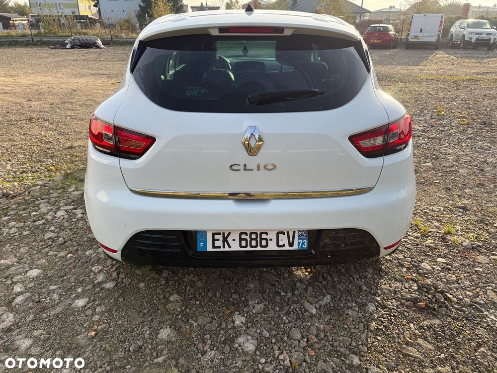 Renault Clio 1.2 16V Limited - 8