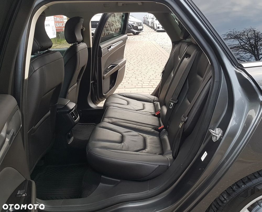 Ford Mondeo 2.0 TDCi Titanium - 11