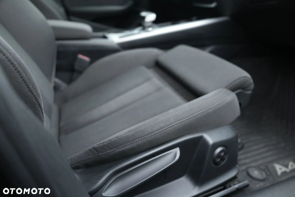 Audi A4 Allroad 40 TDI S tronic - 33