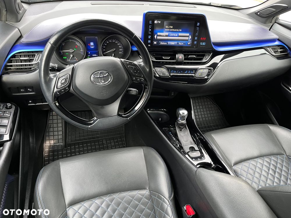 Toyota C-HR Flow - 37
