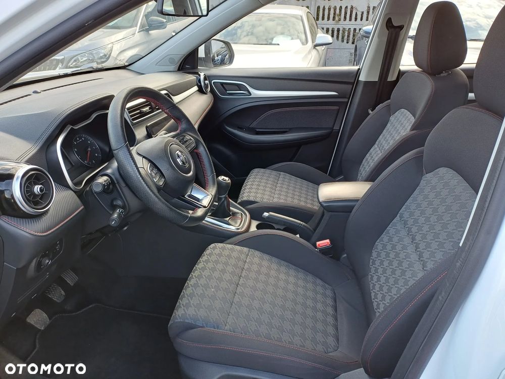 MG ZS ICE 1.5 VTI-tech Comfort - 16