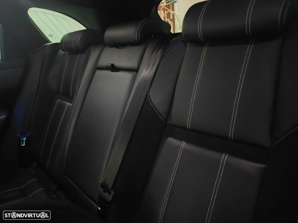 Land Rover Range Rover Velar 2.0 D R-Dynamic HSE - 36