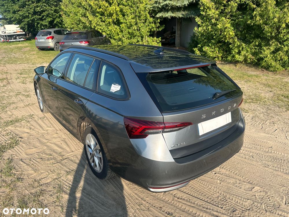 Skoda Octavia 2.0 TDI DSG Edition Plus - 30
