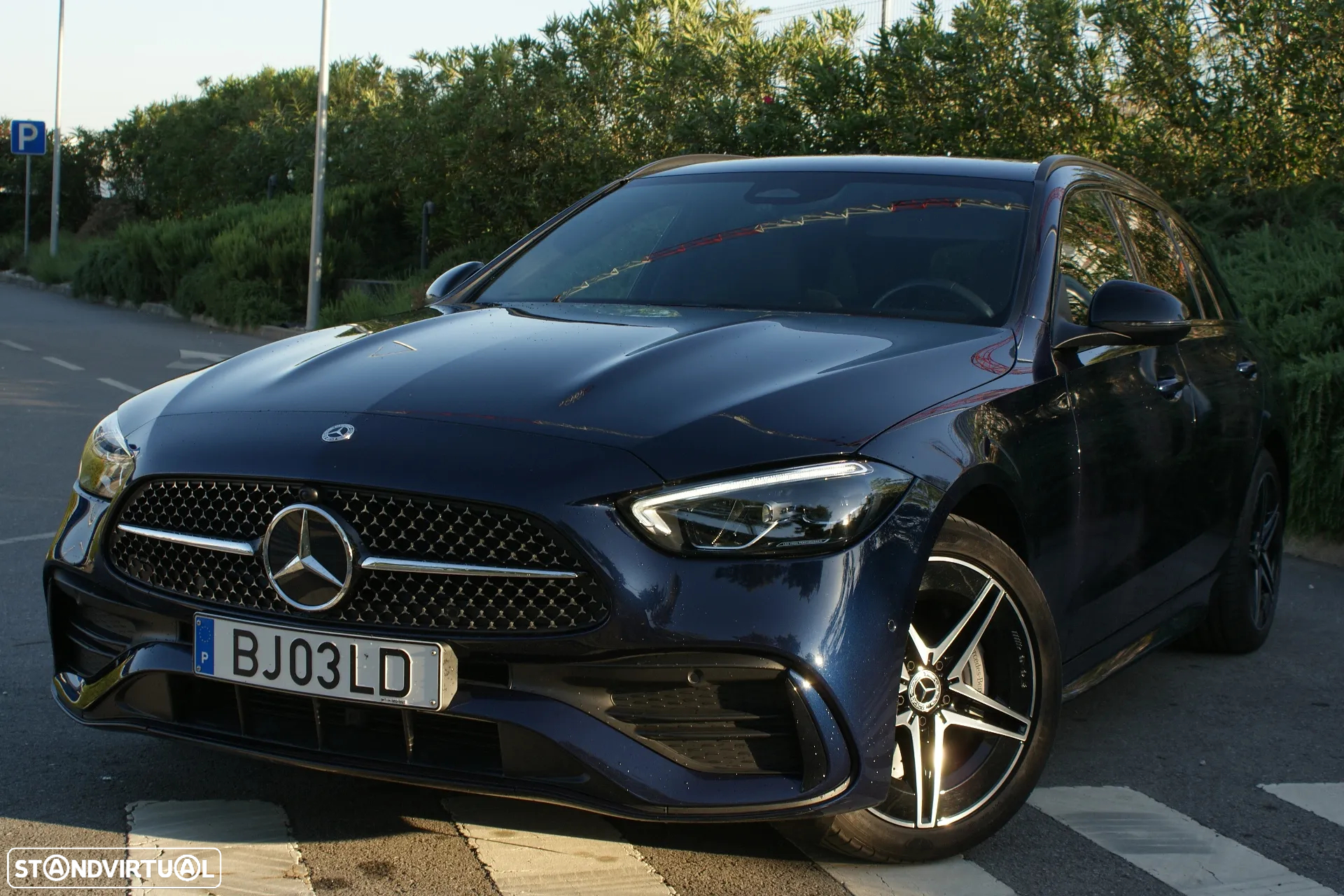 Mercedes-Benz C 300 e AMG Line - 3