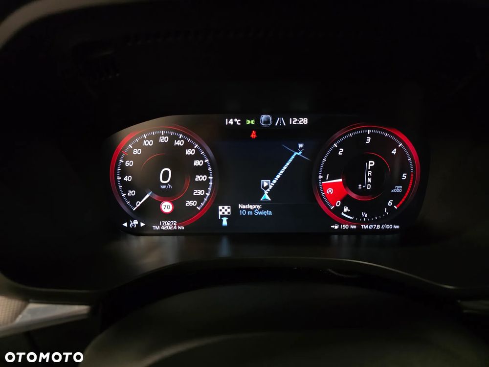 Volvo XC 60 D4 Geartronic RDesign - 17