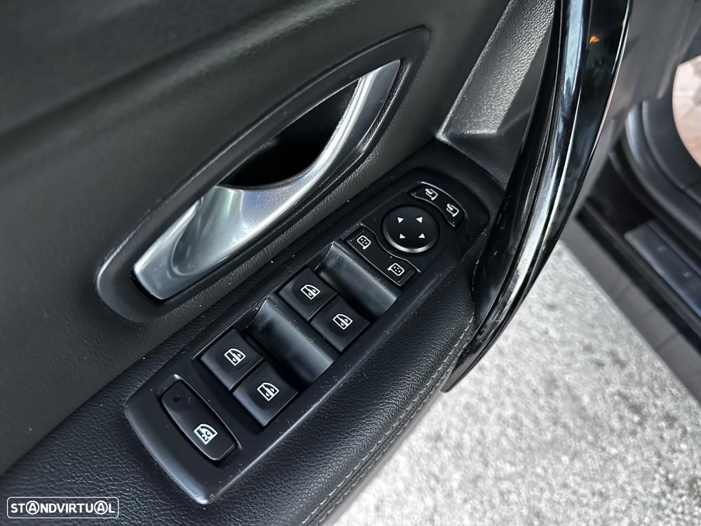 Renault Laguna Break 2.0 dCi Initiale - 22