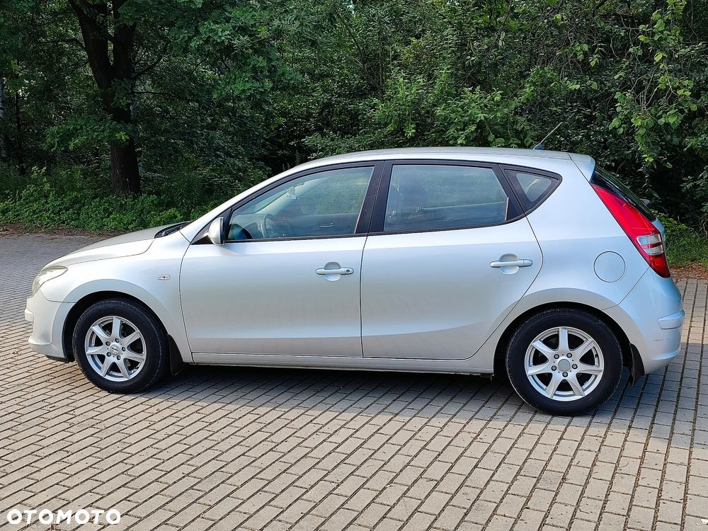 Hyundai i30 1.4 Classic - 6