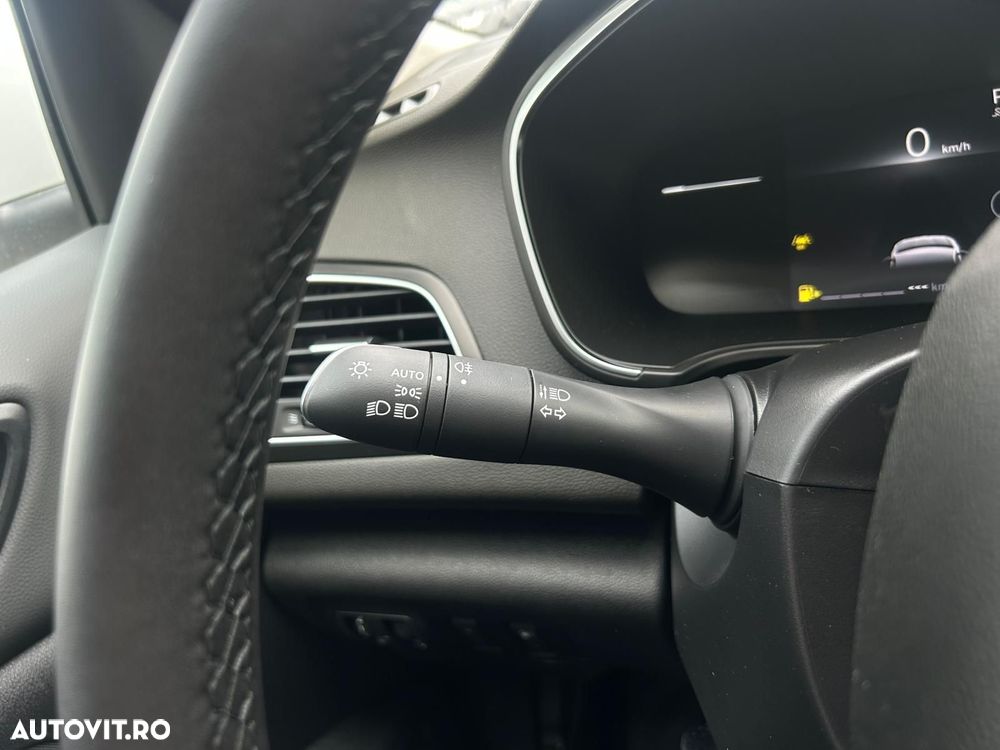Renault Megane TCe 140 GPF EDC Equilibre - 20