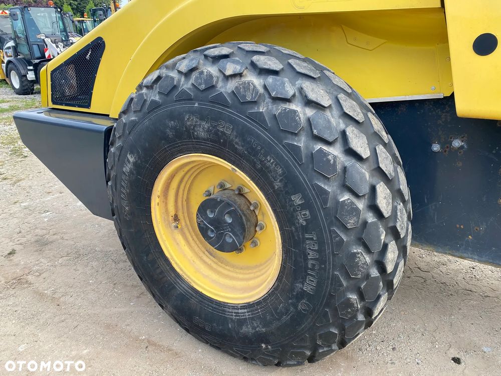 Bomag BW213DH-4, 2012 ROK, 5500 MTH, Z NIEMIEC, SUPER STAN - 29
