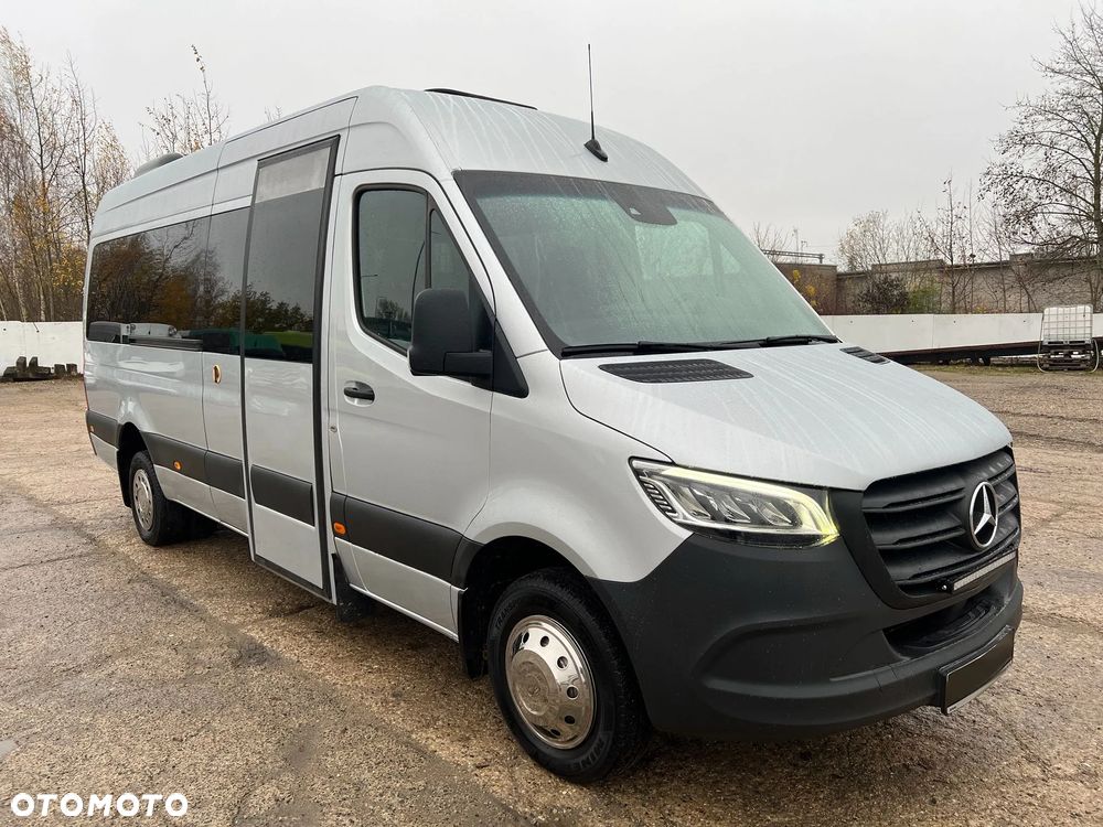 Mercedes-Benz Sprinter - 4