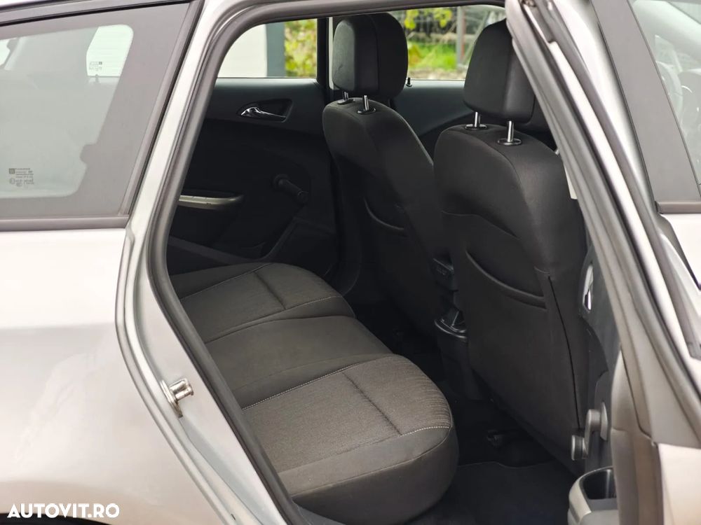 Opel Astra 1.7 CDTI DPF ENERGY - 8