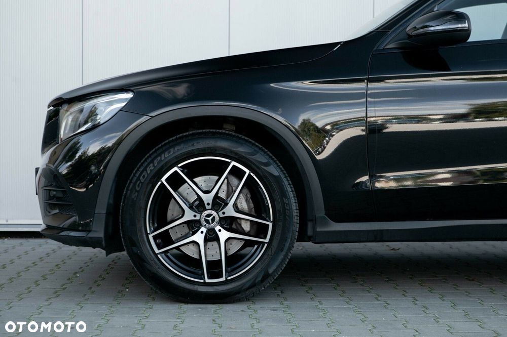 Mercedes-Benz GLC - 13