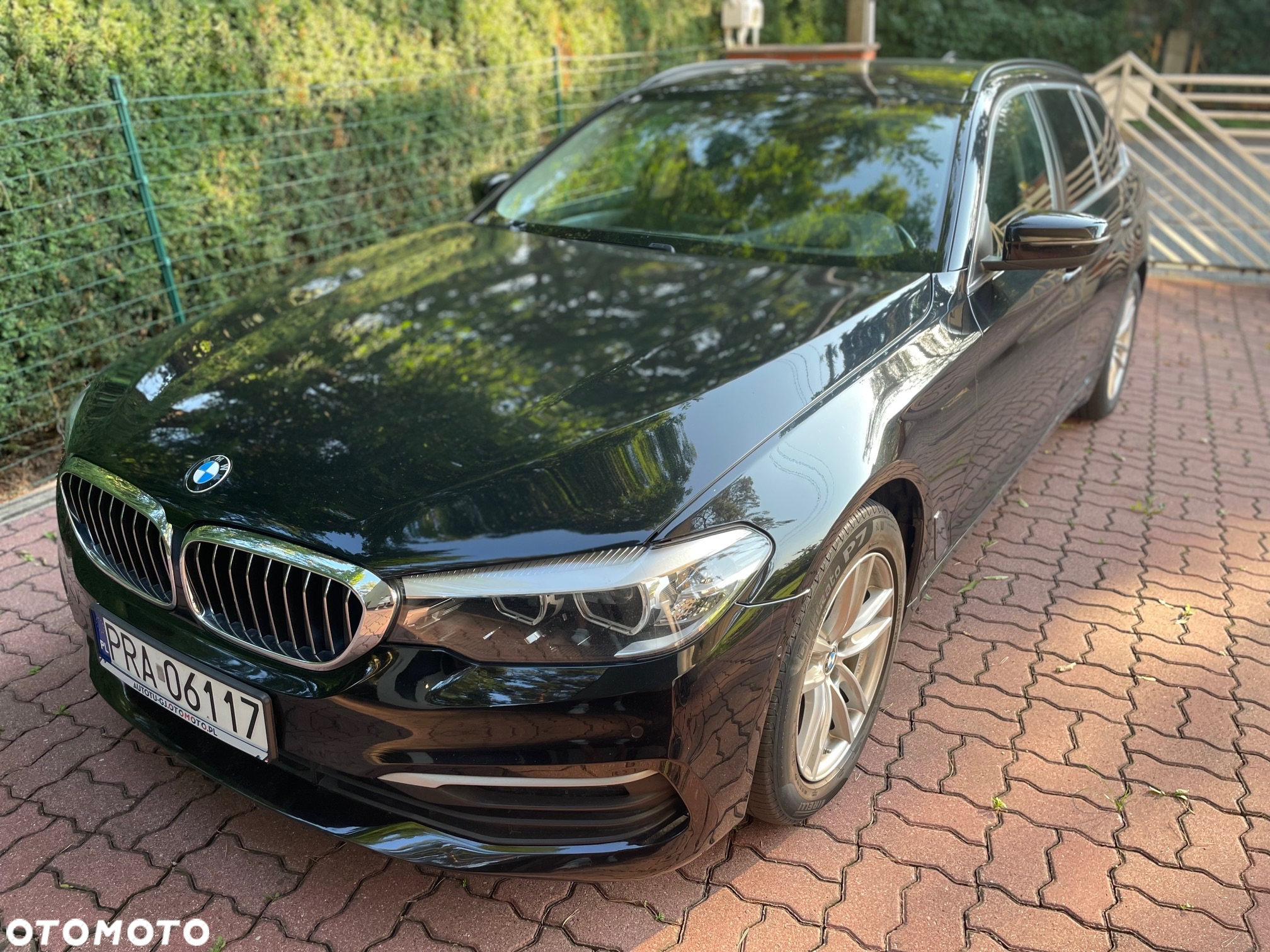 BMW Seria 5 520i Luxury Line - 3