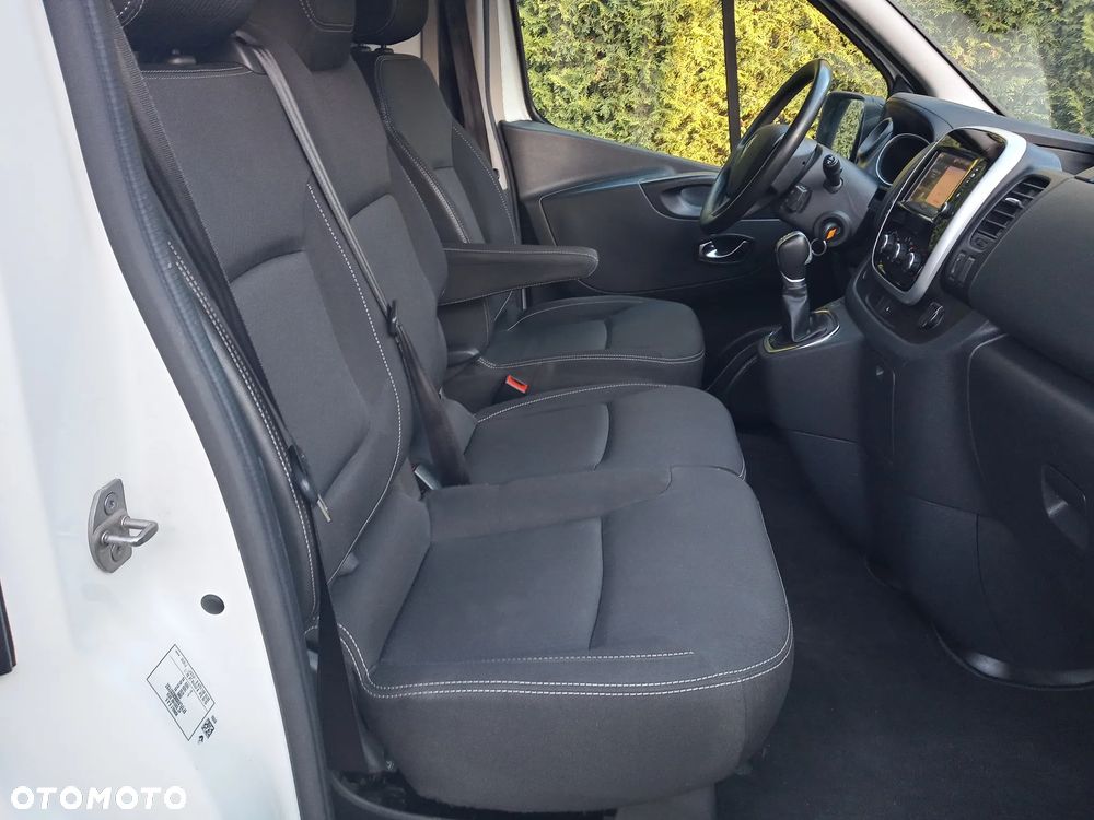 Renault TRAFIC - 22