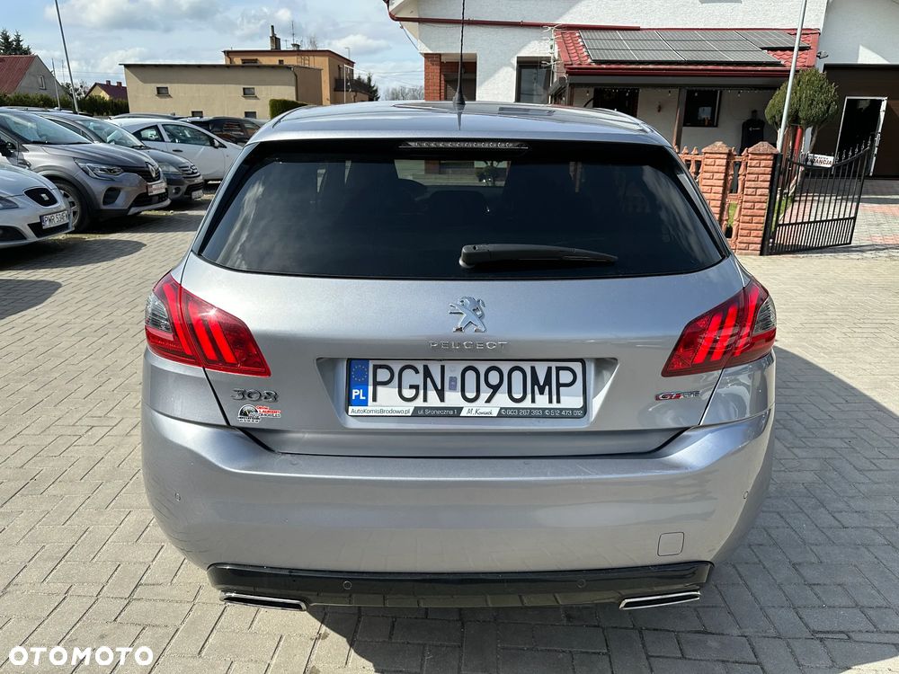 Peugeot 308 - 35