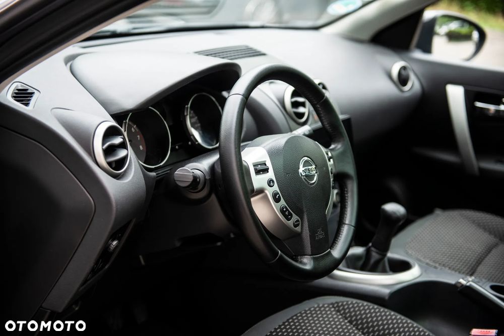 Nissan Qashqai 1.6 Tekna - 16
