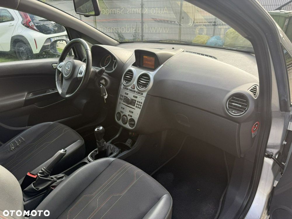 Opel Corsa - 10
