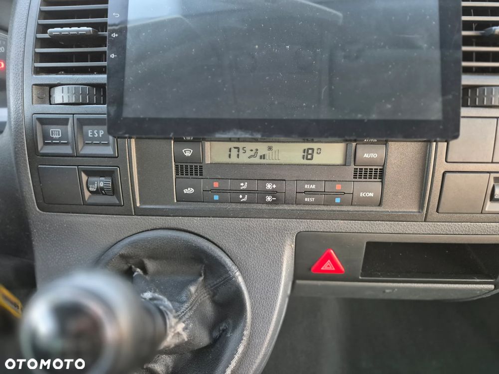 Volkswagen Caravelle L1 - 8
