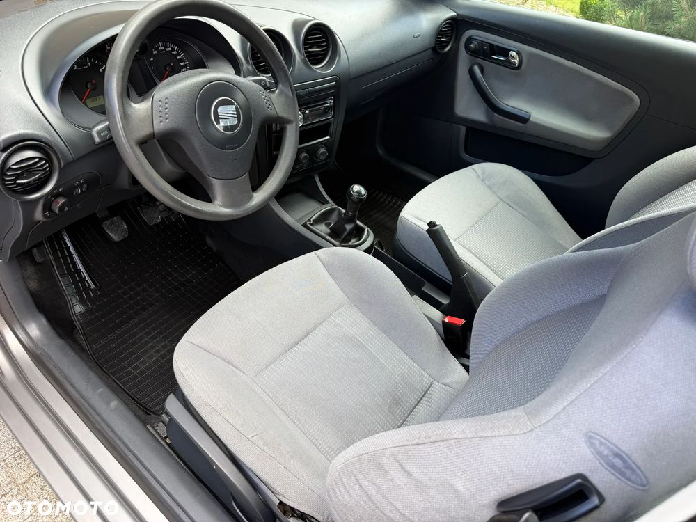 Seat Ibiza 1.4 16V Sport - 6