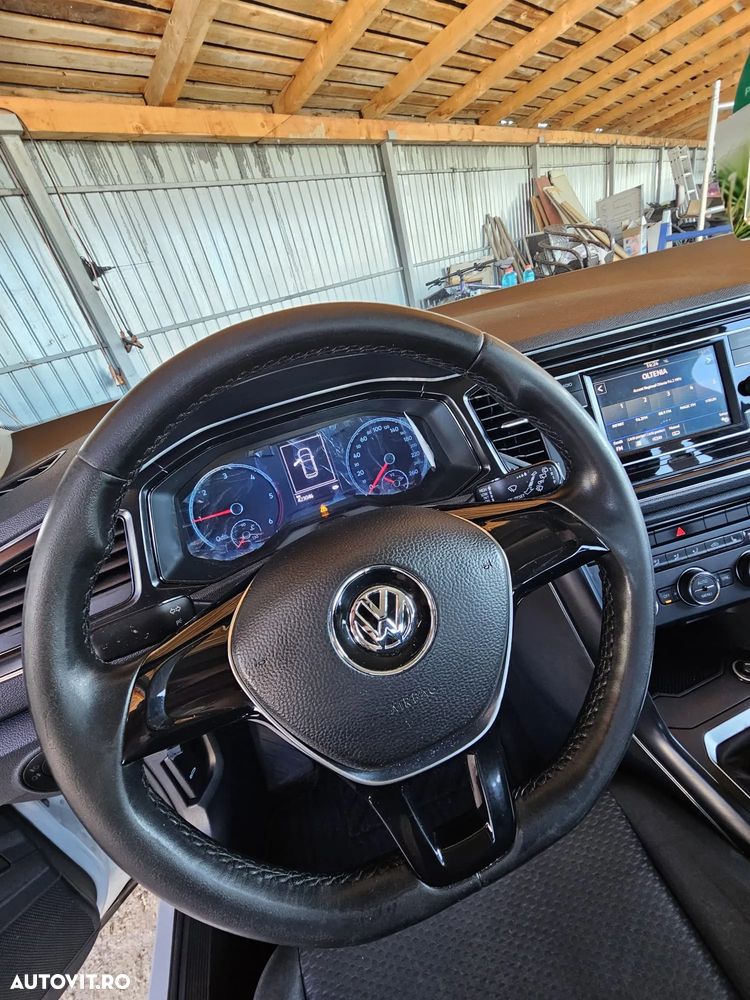 Volkswagen T-Roc 1.6 TDI SCR - 3