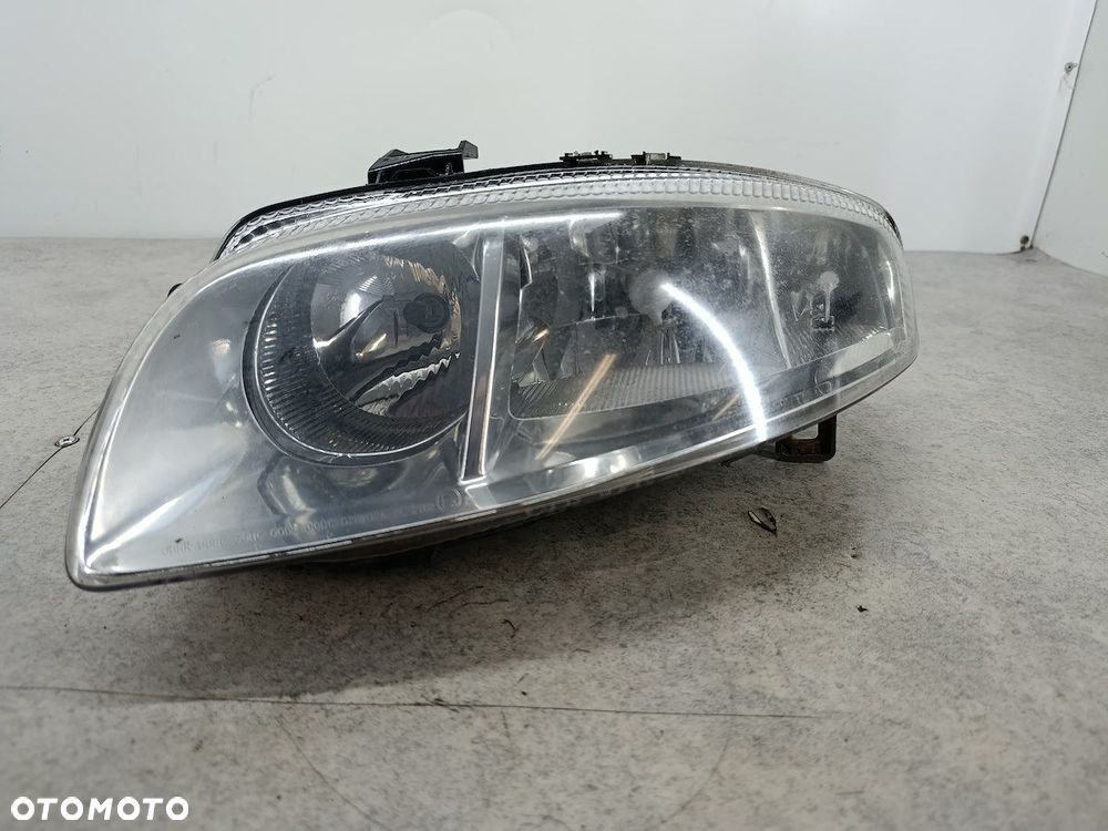 LAMPA PRZÓD LEWA ALFA ROMEO GT II - 2