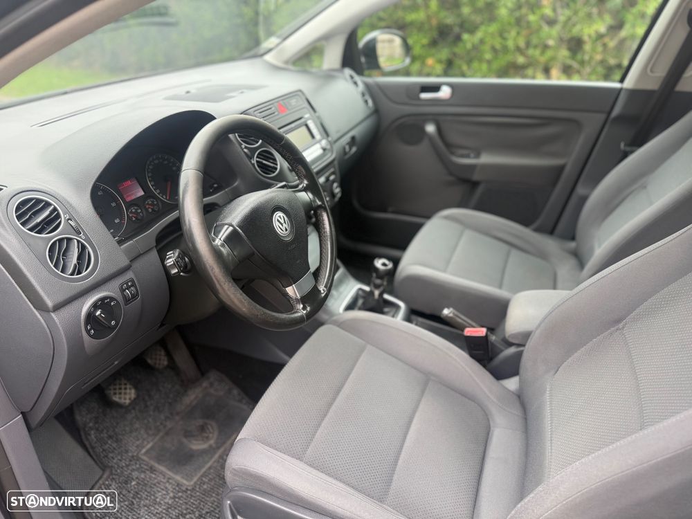 VW Golf Plus 1.9 TDi Trendline AC - 8