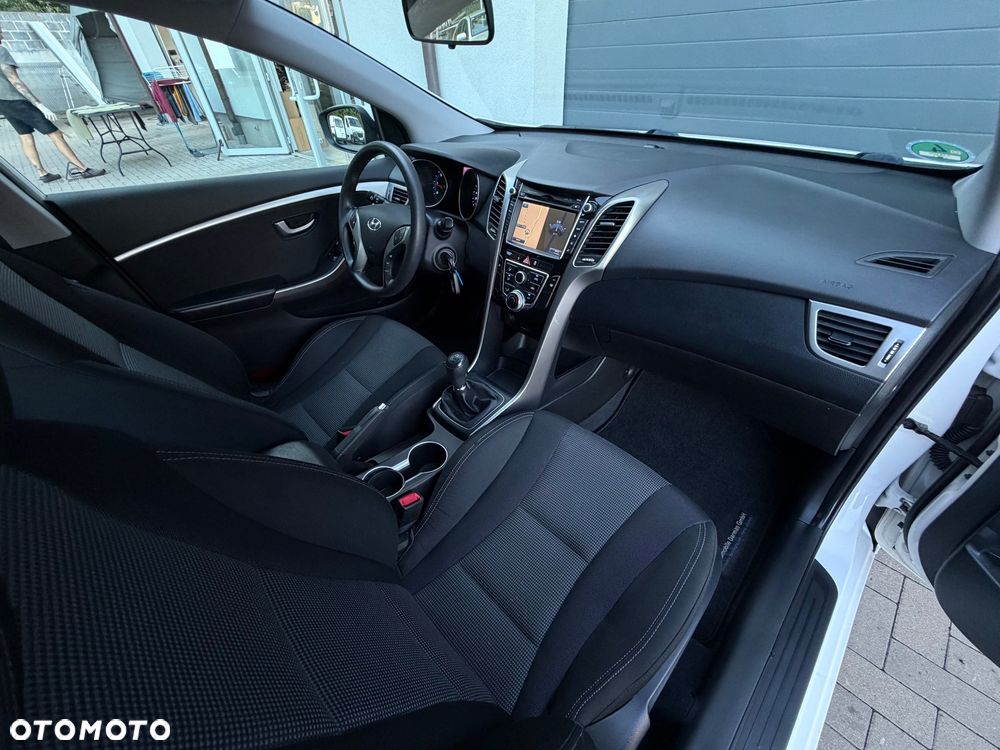 Hyundai i30 1.4 CRDi Classic - 10