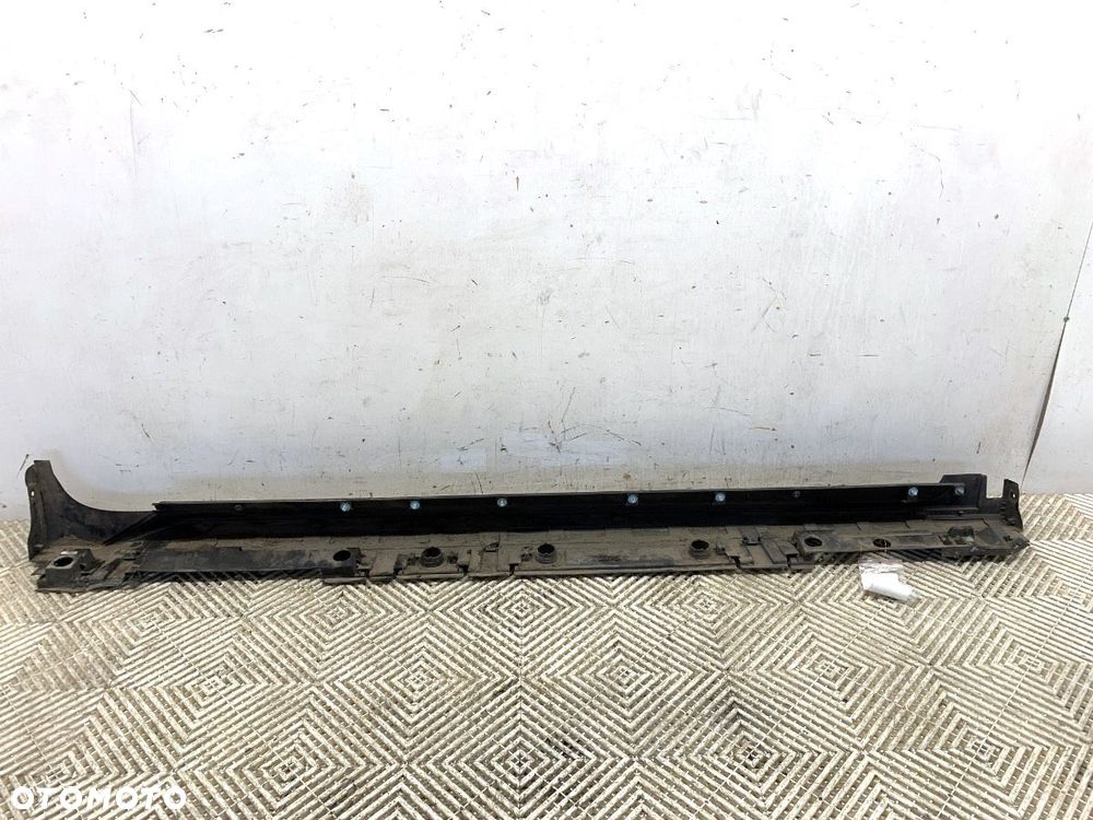 LISTWA PROGOWA LEWY  TOYOTA COROLLA Kombi (_E21_) 2019 - 2.0 Hybrid (MZEH12) 112 kW [152 KM] Hybryda - 4