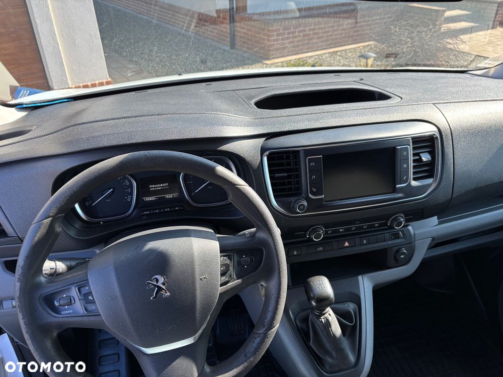 Peugeot Expert - 8