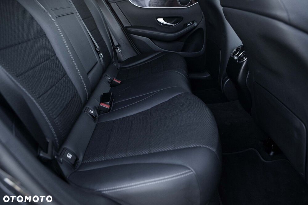 Mercedes-Benz GLC 200 4-Matic - 31