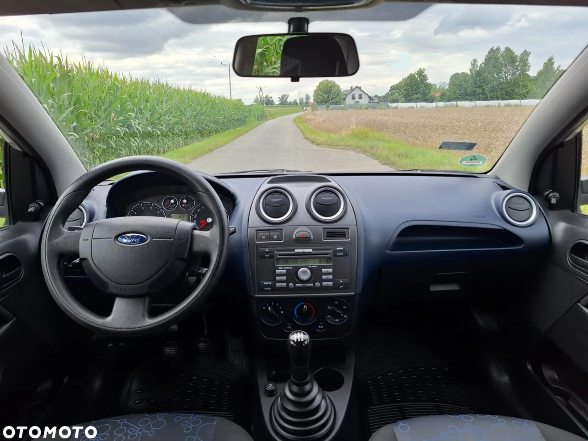 Ford Fiesta 1.4 Ambiente - 10