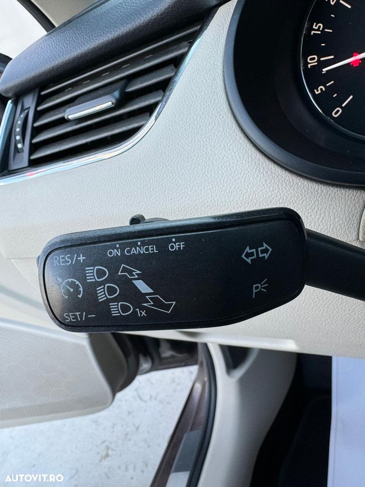 Skoda Octavia 1.6 TDI DSG Style - 28