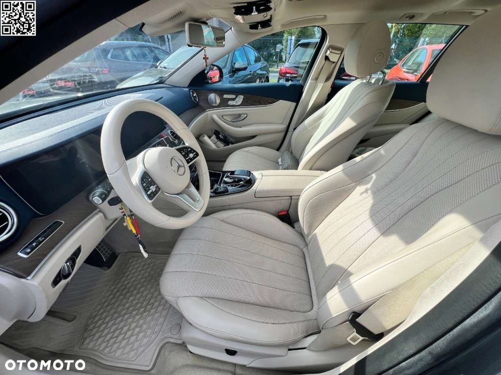 Mercedes-Benz Klasa E 220 d 4-Matic All-Terrain Exclusive - 32