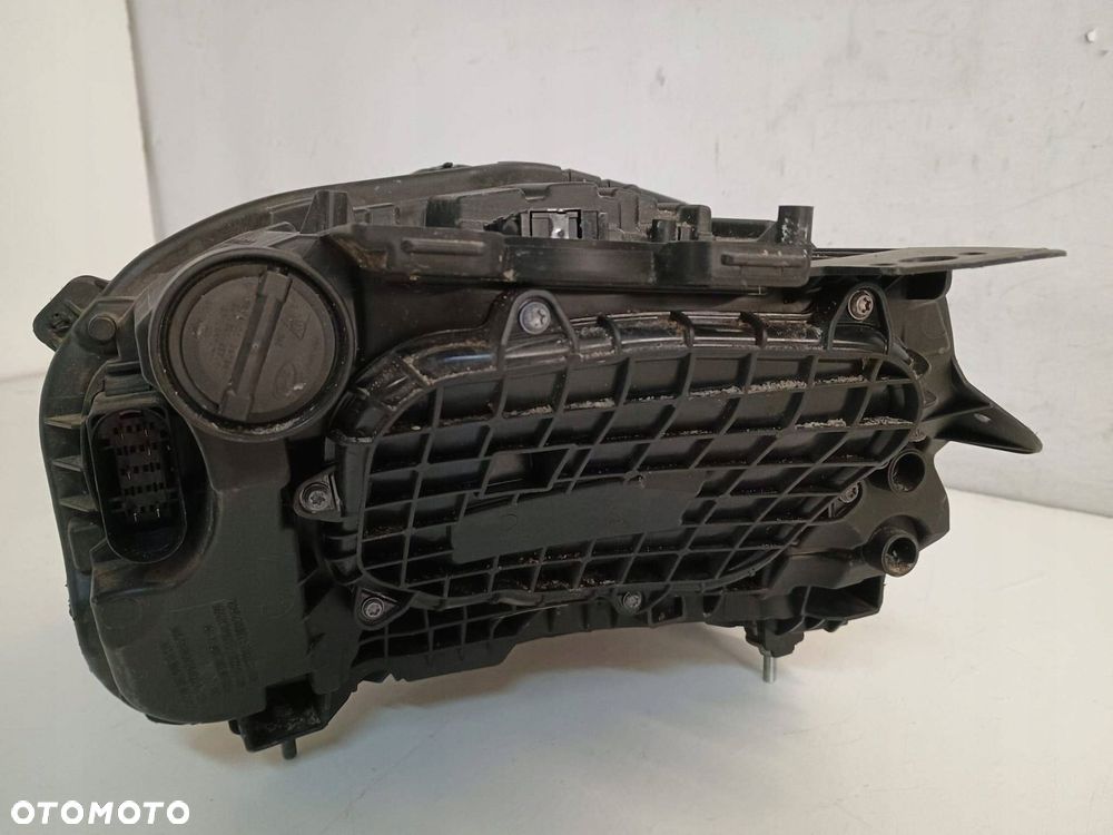 lampa lewy przód lewa przednia porsche taycan 9j1 full led eu - 6