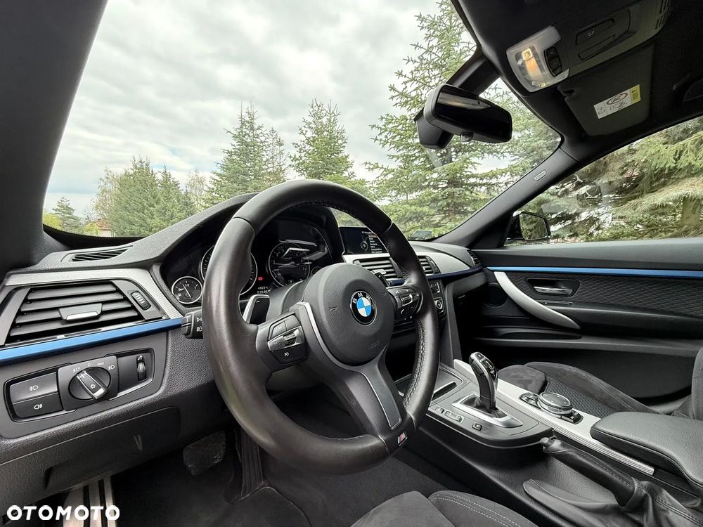 BMW Seria 3 335i xDrive M Sport - 18