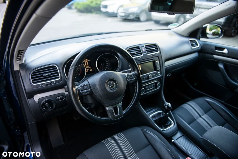 Volkswagen Golf 1.2 TSI MATCH - 16