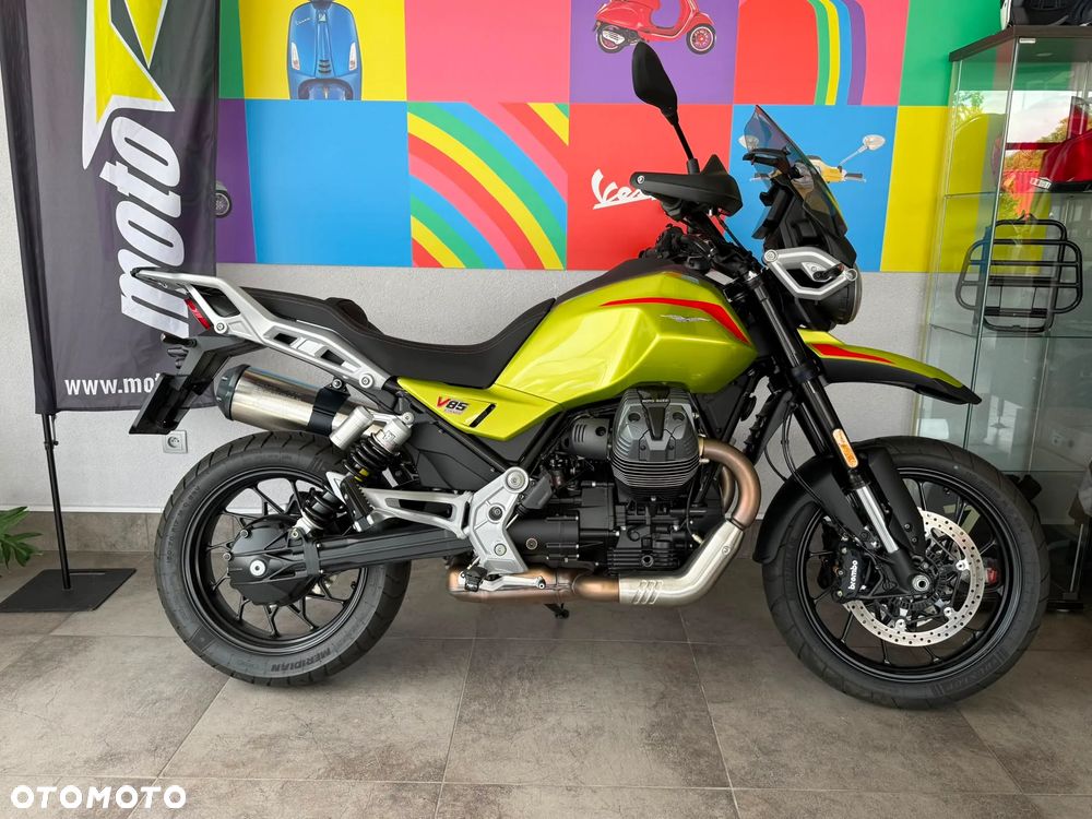 Moto Guzzi V85 - 3