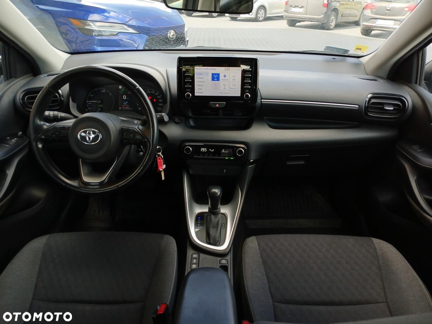 Toyota Yaris - 10