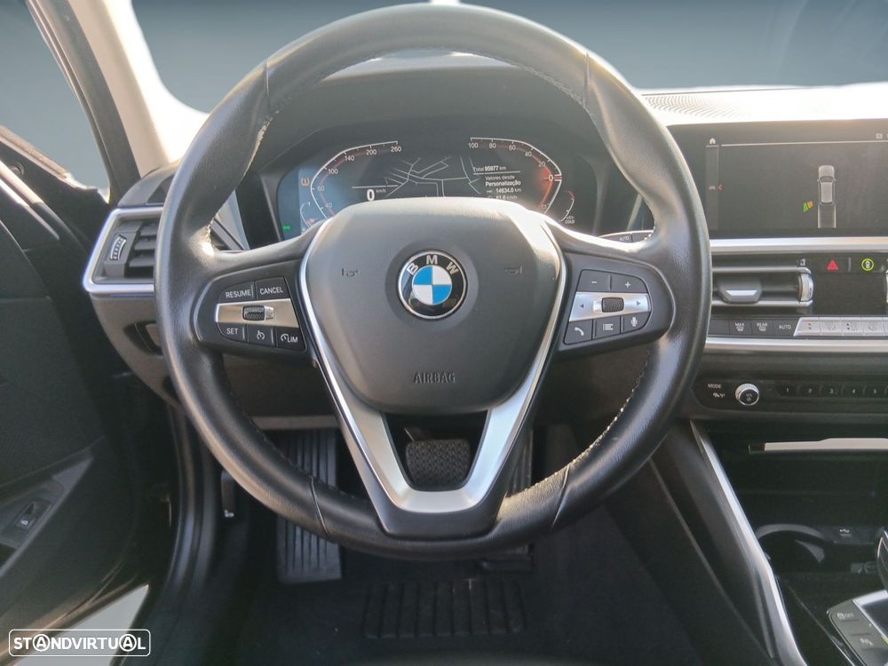 BMW 318 d Touring Line Sport Auto - 13