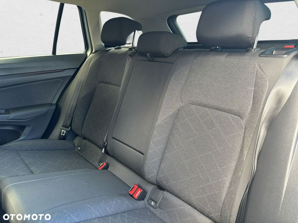 Volkswagen Golf - 18
