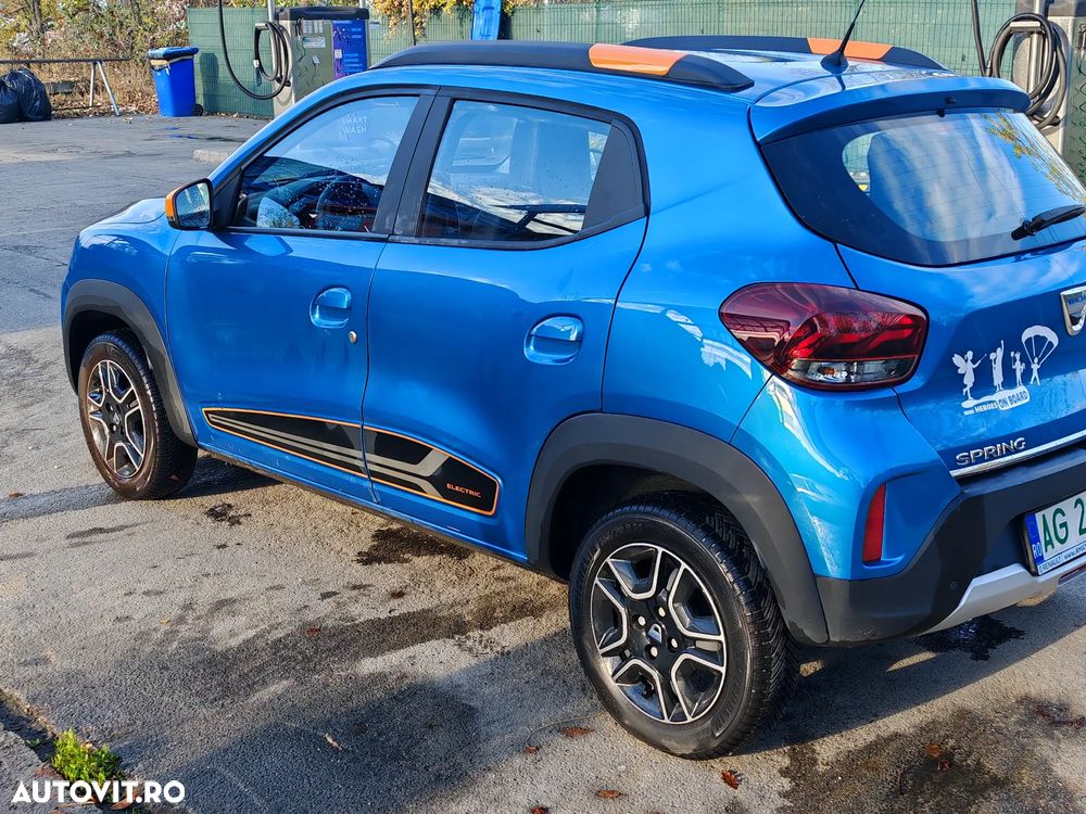 Dacia Spring Expression - 9