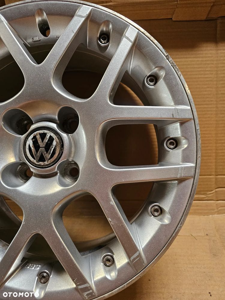 (F47) Volkswagen OE Golf Polo Jetta Lupo / 6E0 601 025E / 6,5Jx15 ET43 4x100 - 3