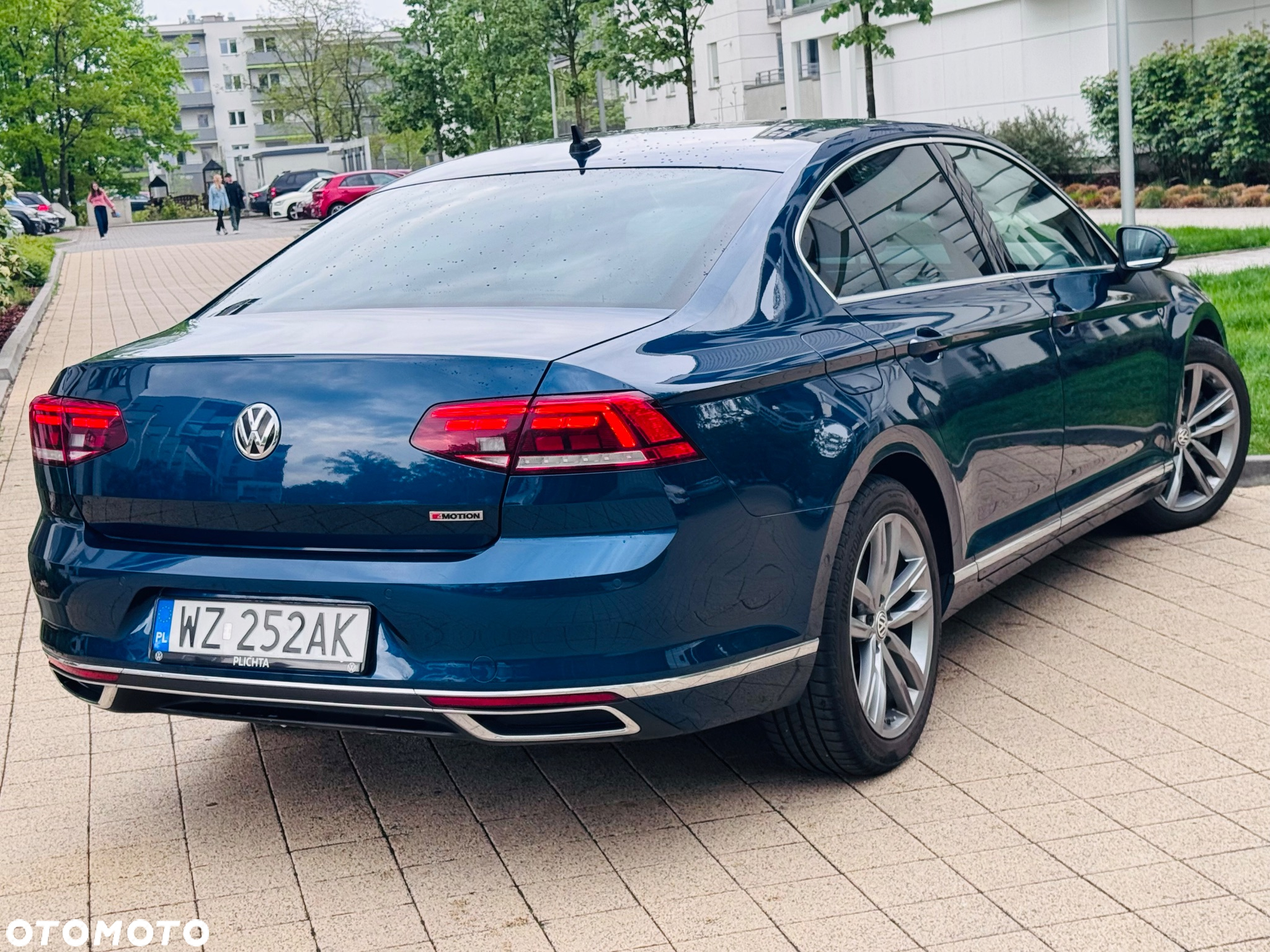 Volkswagen Passat 2.0 TDI Bi-Turbo BMT 4Mot Highline DSG - 12