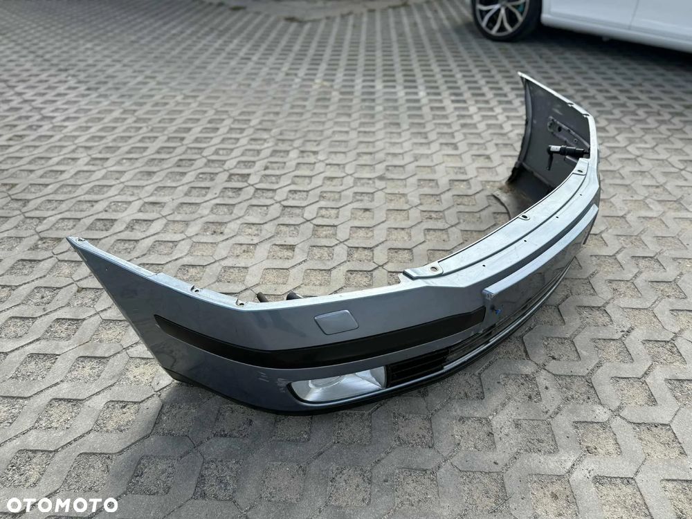 Skoda Octavia II Zderzak Przód przedni kompletny spryski halogen 9151 04-08 - 7