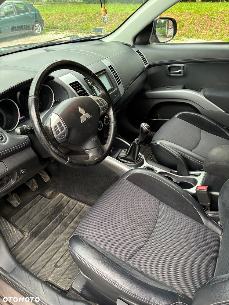 Mitsubishi Outlander 2.0 Intense 2WD EU5 - 6