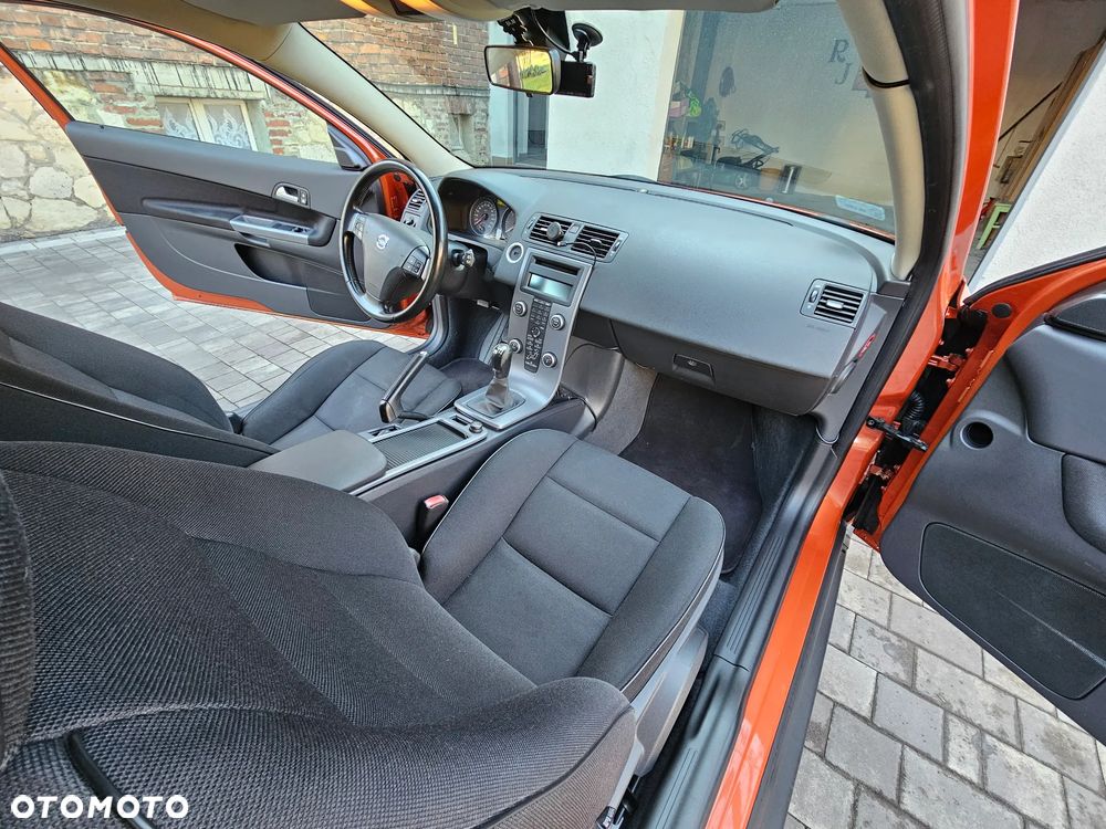 Volvo C30 2.0D - 18