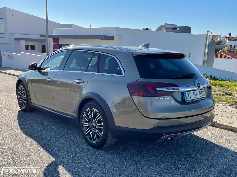 Opel Insignia Country Tourer 2.0 CDTi AWD S/S - 2