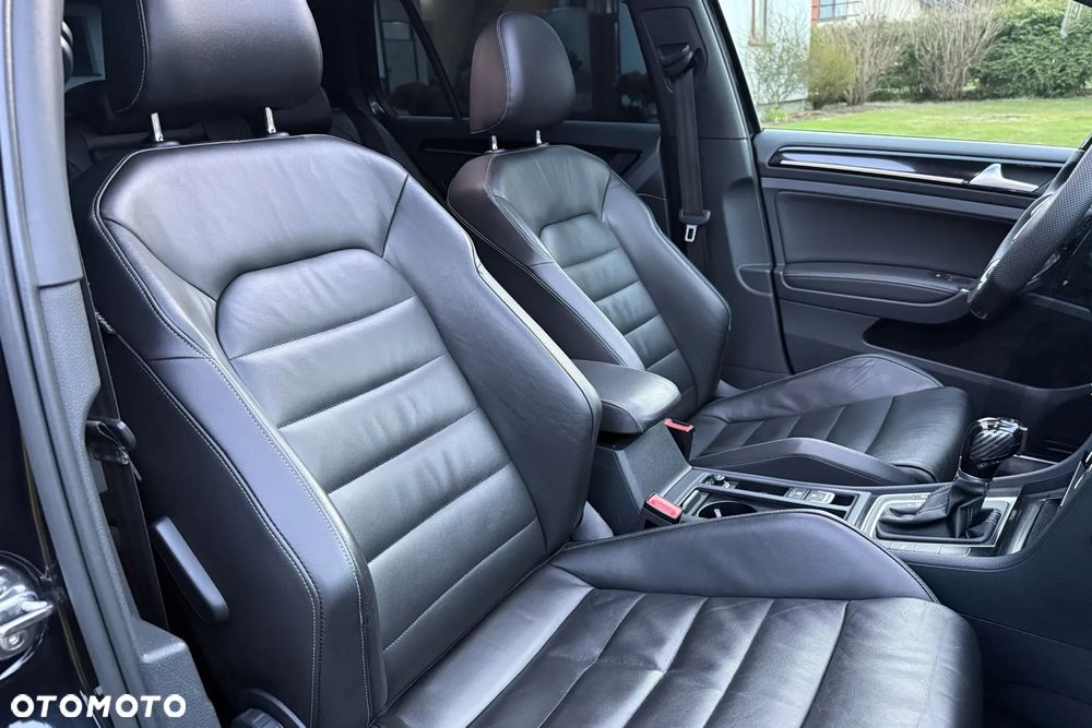 Volkswagen Golf GTD 2.0 TDI SCR DSG - 34