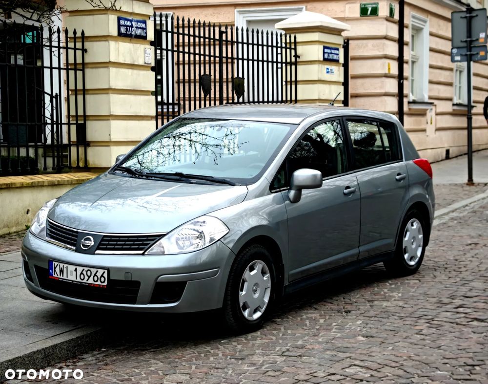Nissan Tiida - 7